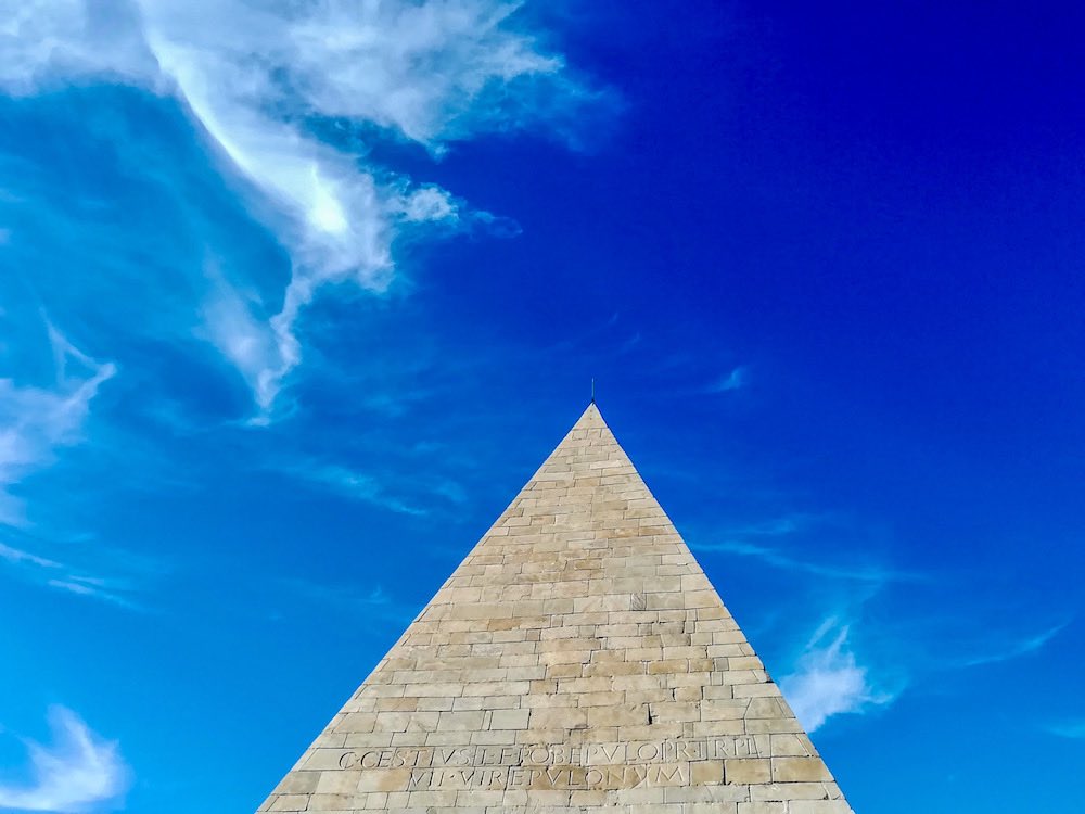 Pyramid of Cestius in Rome Pyramid of Cestius in Rome