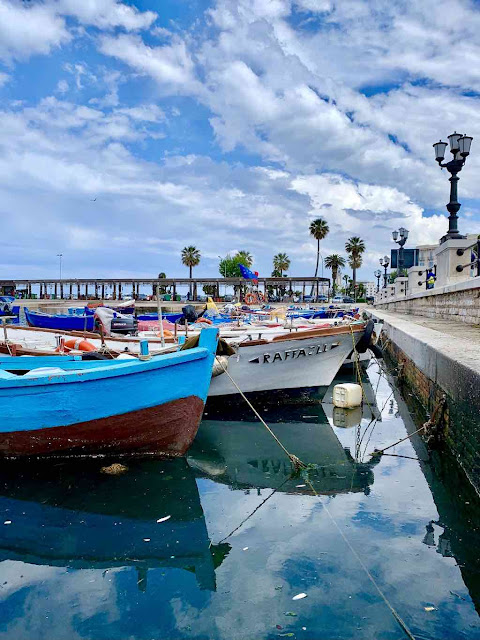The old port of Bari and the fish market