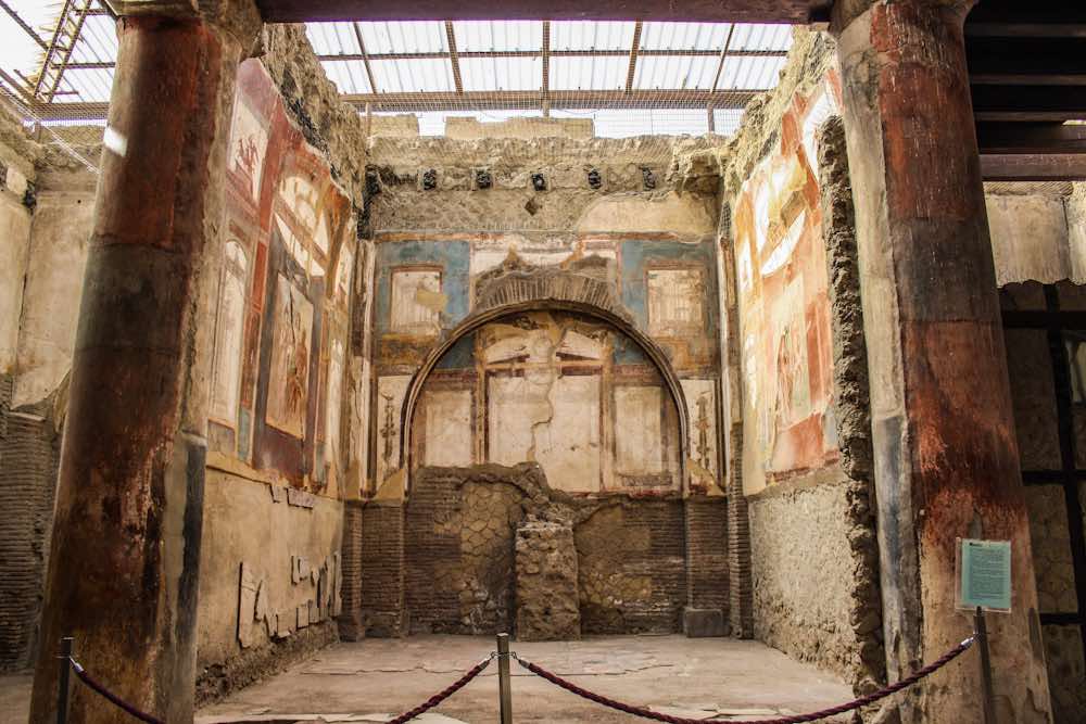 The College of the Augustales in Herculaneum