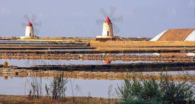 Marsala salt pans The salt pans in Marsala, Sicily